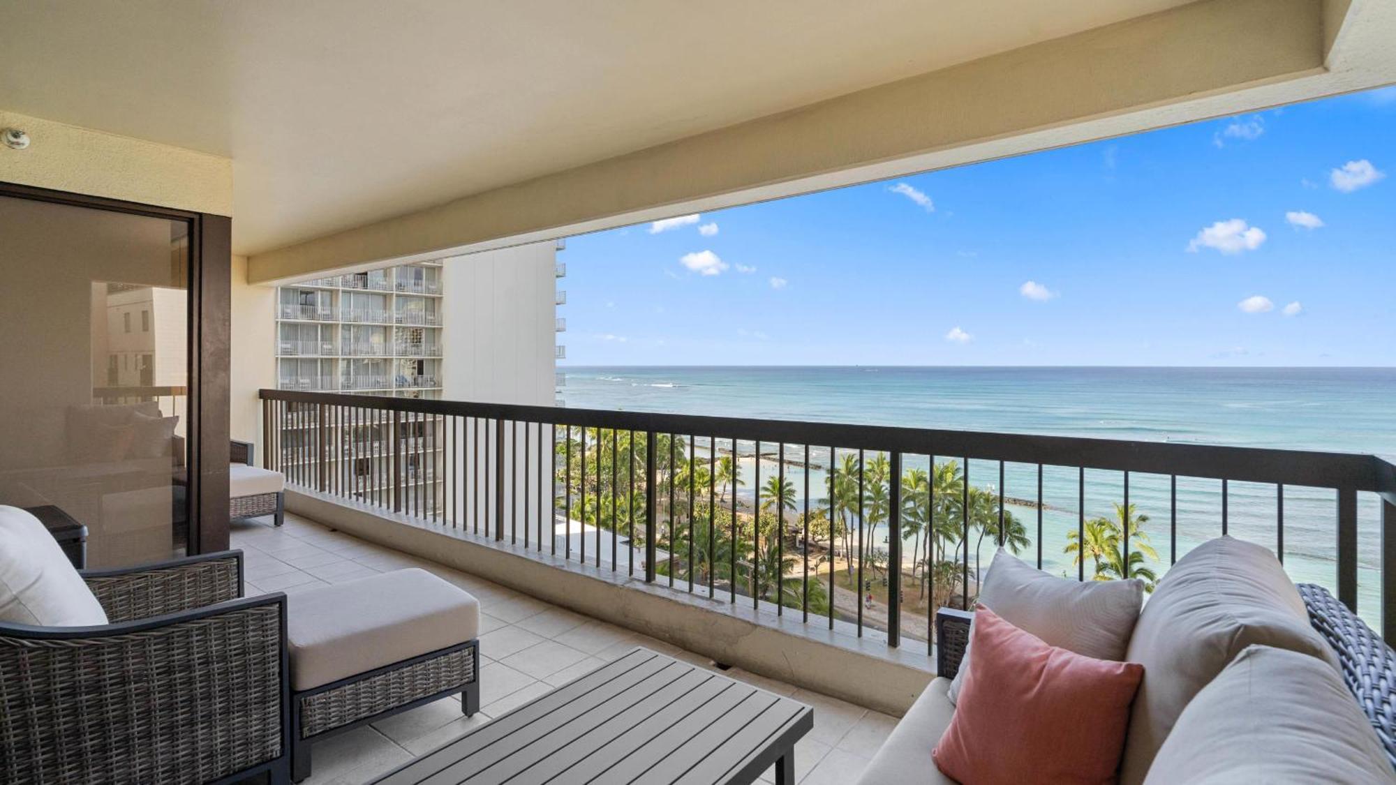 Luxury Oceanfront 2 Bedroom Apartment At Waikiki Beach Tower Honolulu Exterior photo